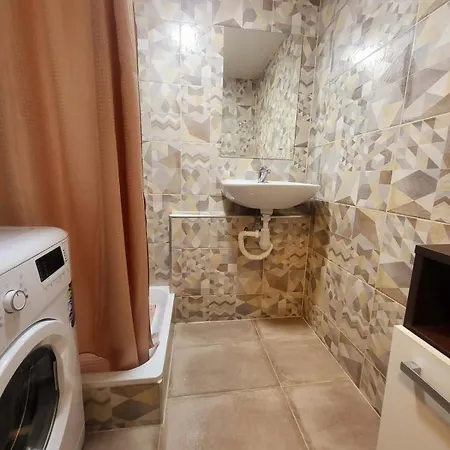 Mocha House 2-bedroom Netflix Speedy Wifi