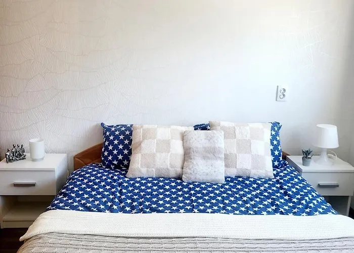 Апартаменты Mocha House 2-bedroom Netflix Speedy Wifi Каунас